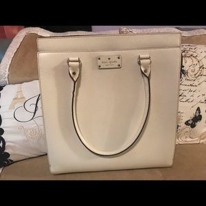 Kate Spade Gorgeous Hand bag